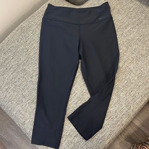 Nike cropped legging dri-fit